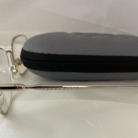 PERRY ELLIS- metal eyeglass frame - Picture 4 of 4